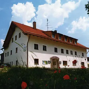 Zum Kirchenwirt Guest house